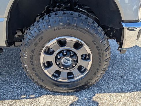 Used 2023 Ford F250 Lariat w/ Tremor Off-Road Package image 9