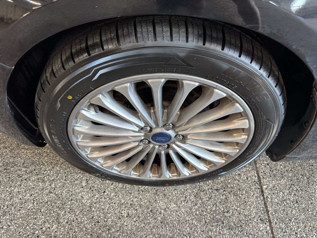 Used 2014 Ford Fusion Titanium FWD image 14