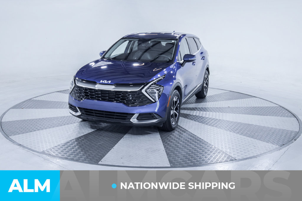 Used 2025 Kia Sportage EX FWD image 2