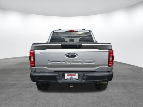 Used 2021 Ford F150 XL w/ Trailer Tow Package image 5