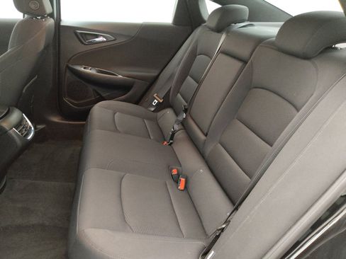 Used 2023 Chevrolet Malibu LT w/ Driver Confidence Package FWD image 18