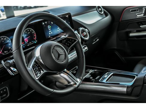 Certified 2026 Mercedes-Benz GLA 250 4MATIC image 14