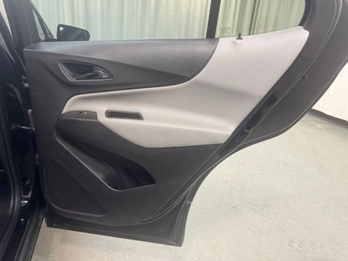 Used 2024 Chevrolet Equinox LT image 35