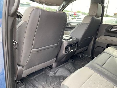 Used 2024 Chevrolet Silverado 1500 ZR2 w/ Technology Package AWD/4WD image 33
