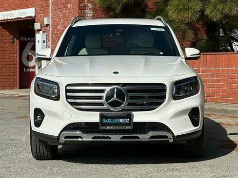 Certified 2026 Mercedes-Benz GLB 250 GLB 250 image 9