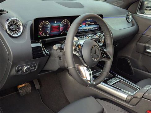 New 2026 Mercedes-Benz GLA 250 image 3