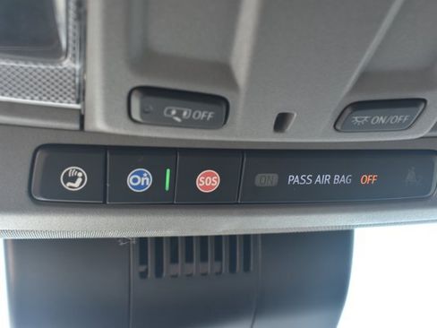 Used 2023 Chevrolet Silverado 1500 RST w/ Z71 Off-Road Package AWD/4WD image 30