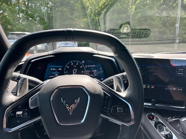 Used 2023 Chevrolet Corvette Stingray Preferred Conv w/ Z51 Performance Package RWD image 11