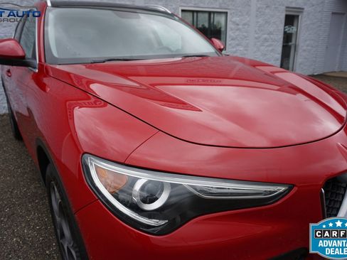 Used 2018 Alfa Romeo Stelvio AWD w/ Cold Weather Package image 7