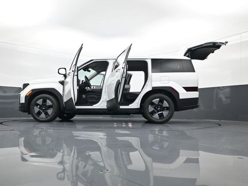 New 2026 Hyundai Santa Fe SE image 35