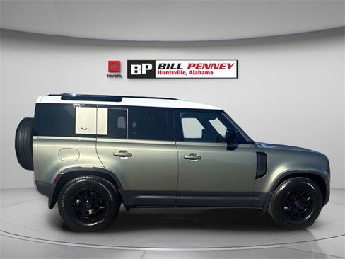 Used 2022 Land Rover Defender 110 image 7