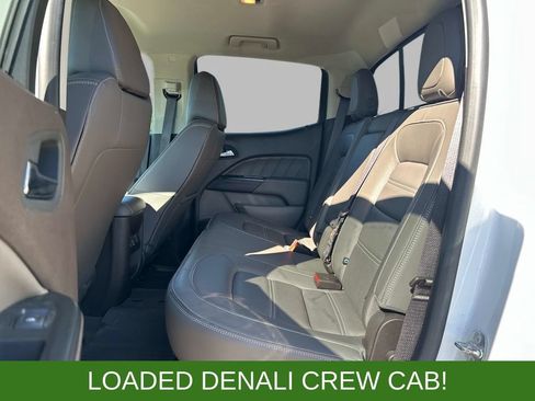 Used 2022 GMC Canyon Denali AWD/4WD image 16