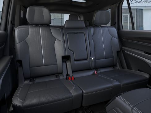 New 2026 Cadillac Vistiq Sport image 17