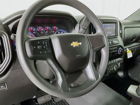 Used 2022 Chevrolet Silverado 1500 Custom AWD/4WD image 14