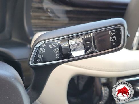 Used 2022 Lincoln Aviator Black Label w/ Dynamic Handling Package AWD/4WD image 35