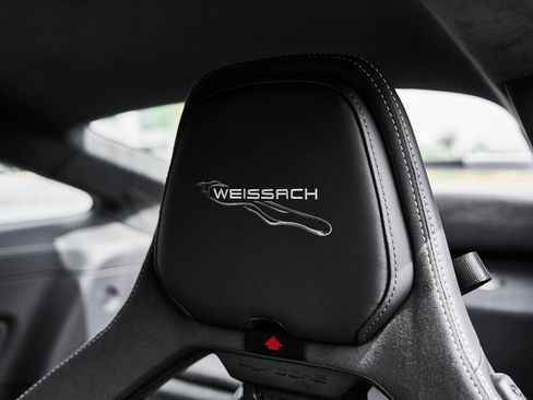 Used 2026 Porsche 911 GT3 w/ Weissach Package RWD image 52