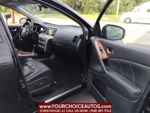 Used 2011 Nissan Murano LE w/ Navigation Pkg image 16