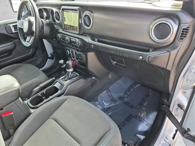 Used 2023 Jeep Wrangler Unlimited Rubicon 4xe w/ Cold Weather Group AWD/4WD image 30