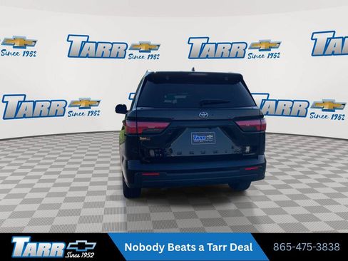 Used 2025 Toyota Sequoia SR5 AWD/4WD image 7