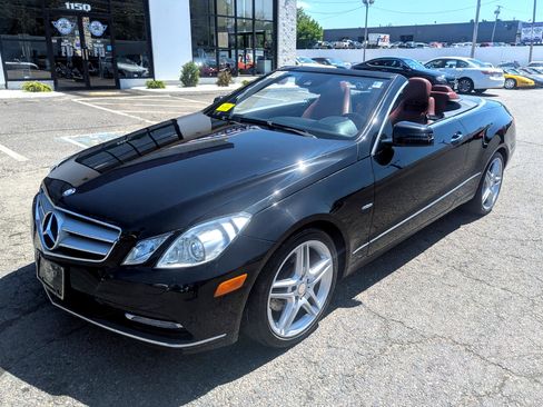 Used 2012 Mercedes-Benz E 350 Cabriolet image 36