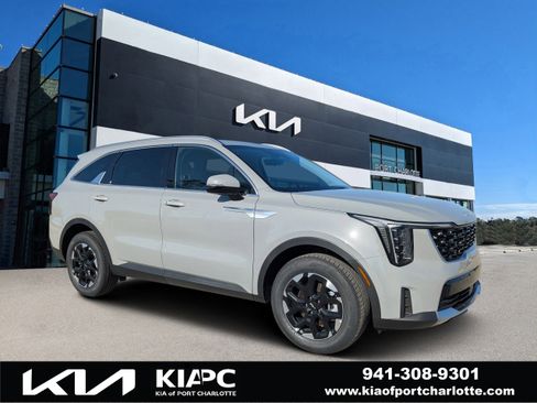 New 2026 Kia Sorento S FWD image 1