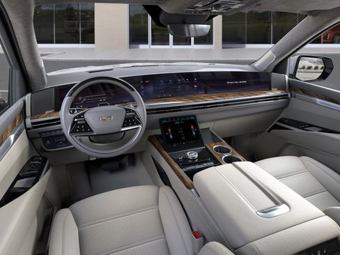 New 2026 Cadillac Escalade Platinum Luxury w/ LPO, Radiant Package AWD/4WD image 16
