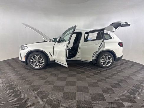 Used 2022 BMW X3 xDrive30i w/ Convenience Package image 11