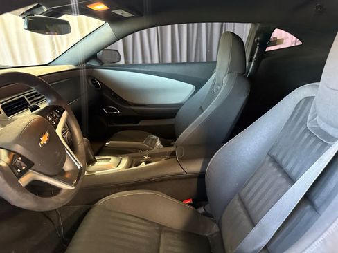 Used 2014 Chevrolet Camaro LS RWD image 15
