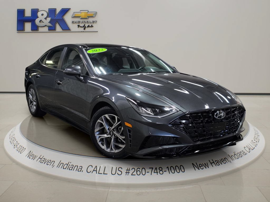 Used 2022 Hyundai Sonata SEL w/ Convenience Package FWD image 1