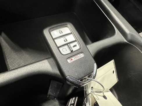 Used 2020 Honda CR-V EX-L image 31