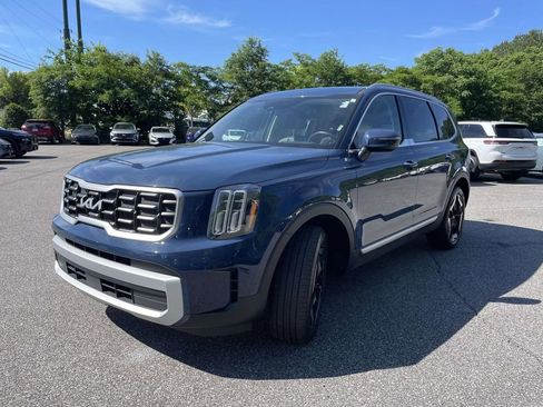 Used 2025 Kia Telluride S AWD/4WD image 7