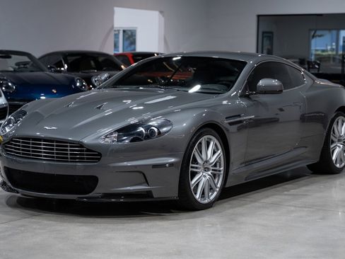 Used 2010 Aston Martin DBS image 10