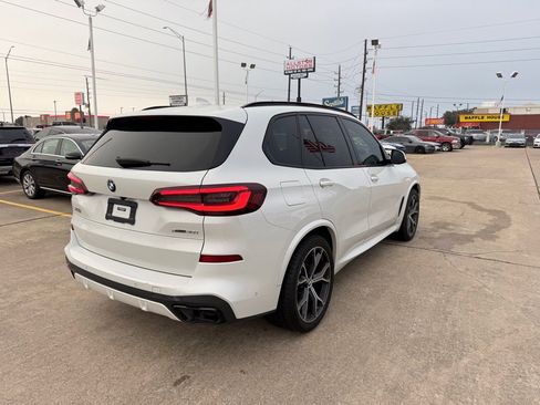 Used 2021 BMW X5 xDrive40i w/ M Sport Package image 13