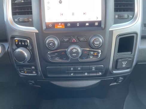 Used 2022 RAM 1500 Classic SLT w/ Electronics Convenience Group image 21