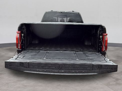 Used 2025 Ford F150 Raptor AWD/4WD image 27