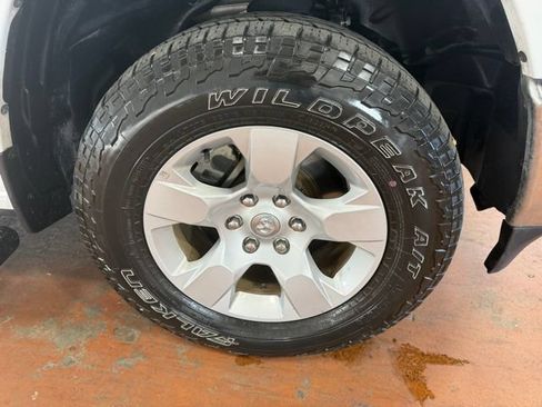Used 2022 RAM 1500 Big Horn AWD/4WD image 8