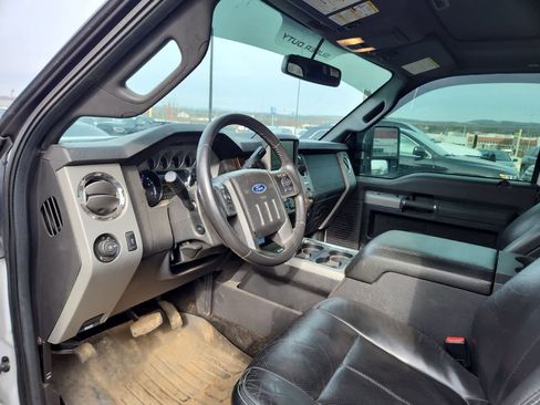 Used 2016 Ford F250 Lariat w/ Lariat Ultimate Package image 14