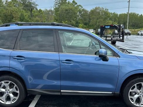 Used 2018 Subaru Forester 2.5i Touring w/ Popular Package #3B AWD/4WD image 11
