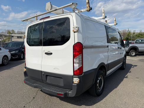 Used 2017 Ford Transit 150 130 Low Roof RWD image 5
