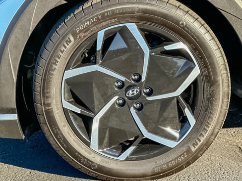 Used 2024 Hyundai Ioniq 5 SE image 26