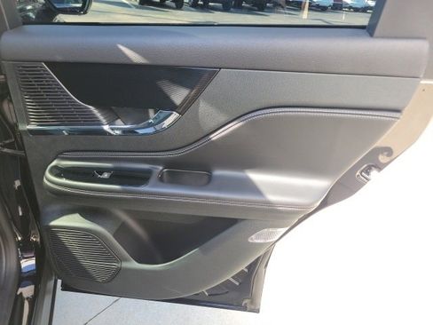 Used 2022 Lincoln Corsair Reserve w/ Equipment Group 201A image 23