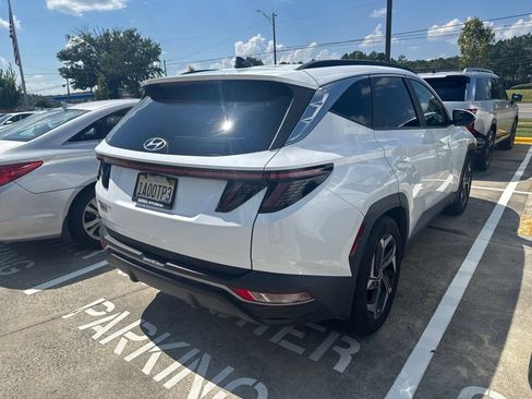 Certified 2022 Hyundai Tucson SEL w/ Convenience Package FWD image 3