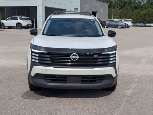 Used 2026 Nissan Kicks SR FWD image 8
