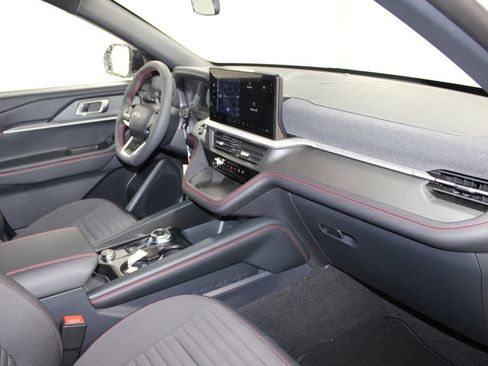 New 2026 Ford Explorer ST-Line AWD/4WD image 30
