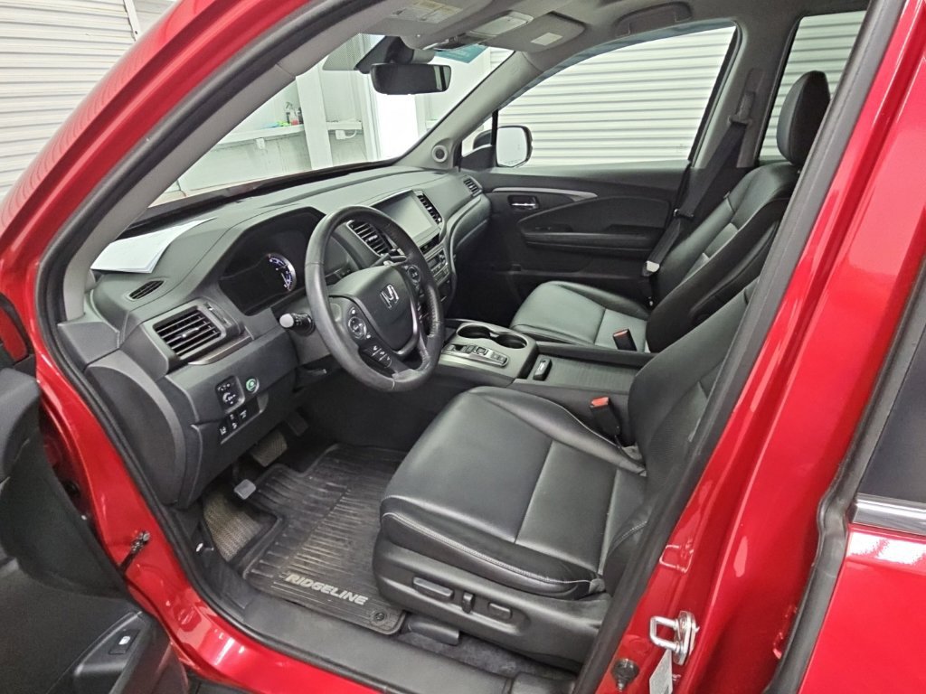 Used 2023 Honda Ridgeline RTL image 11