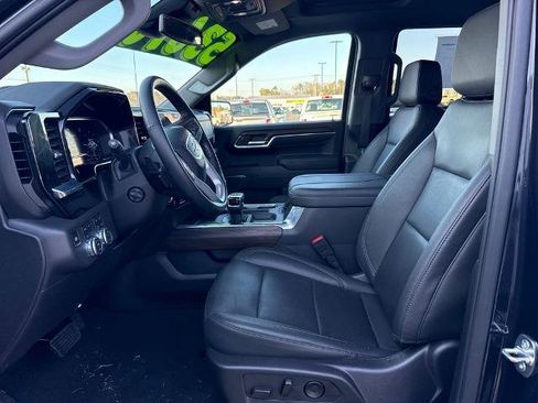 Used 2024 GMC Sierra 1500 SLT w/ SLT Premium Package image 10