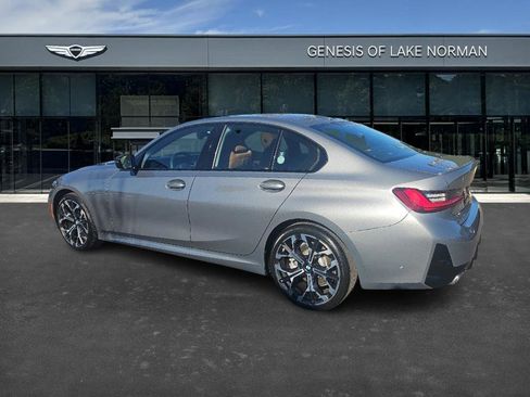 Used 2025 BMW 330i Sedan w/ M Sport Package image 5