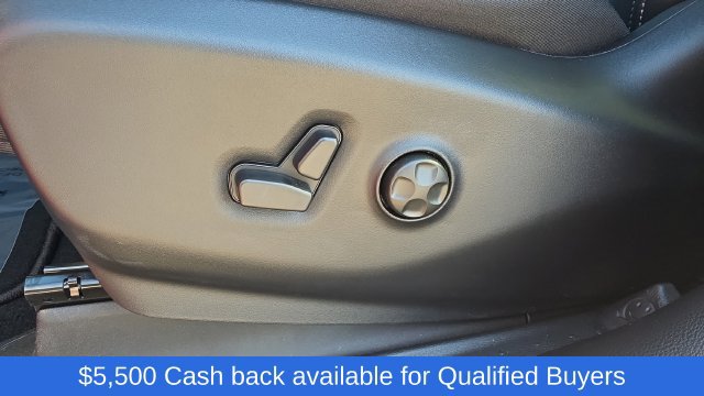 New 2026 Chrysler Pacifica Select FWD image 29