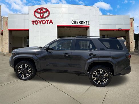 Used 2025 Toyota 4Runner Limited RWD image 8