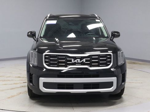 Used 2025 Kia Telluride S FWD image 7